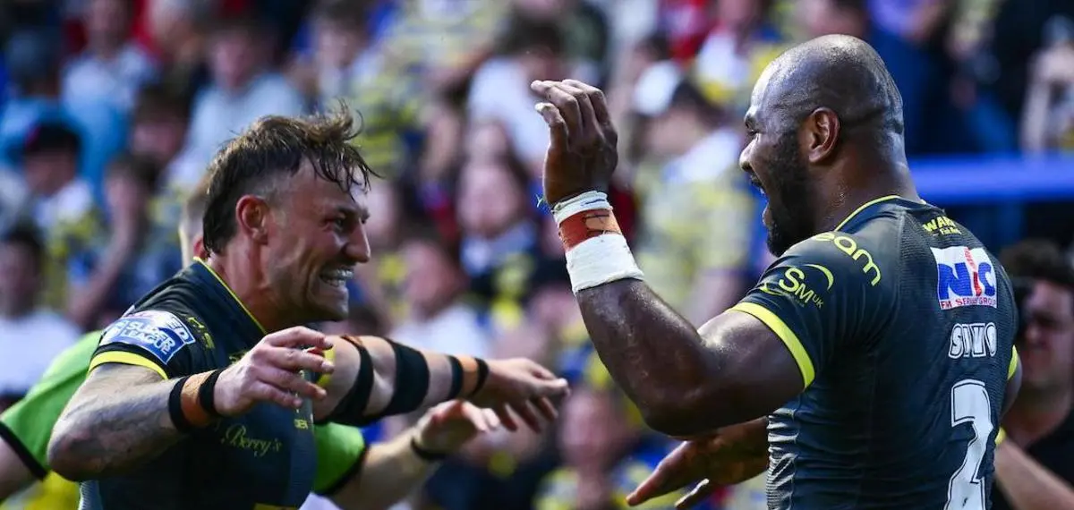 Rhinos Dominate Top-of-the-Table Showdown