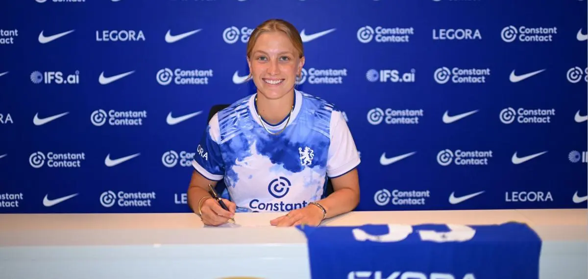 Aggie Beever-Jones Signs Until 2030