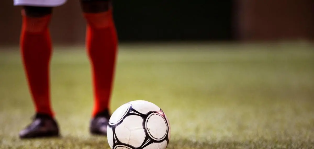 Heading Impacts May Shrink Players’ Brains Over Time