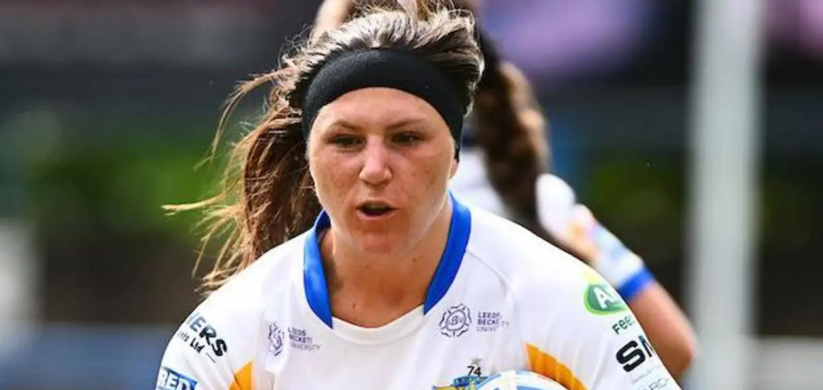 Leeds Rhinos delivered a crushing blow to Huddersfield Giants’ season
